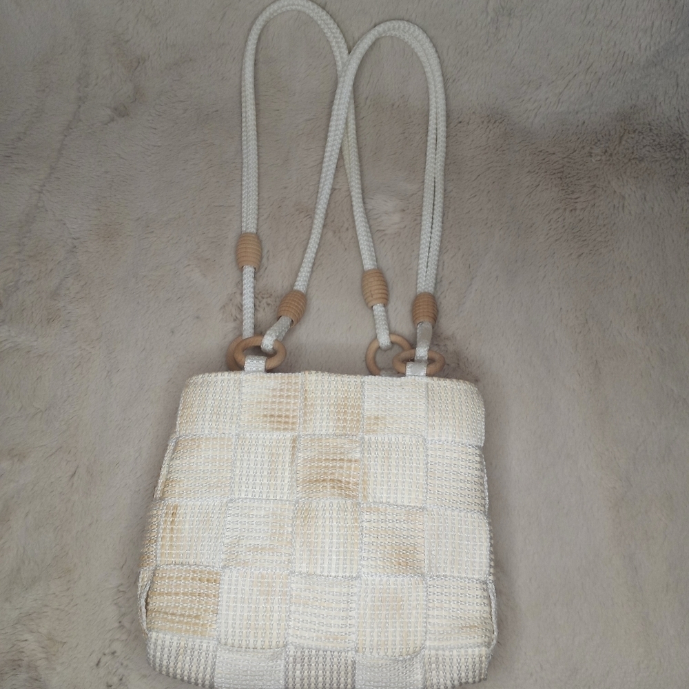 KMQ Vintage Italian Made Boho Woven Straw Bag With Wooden Beaded Double Strap